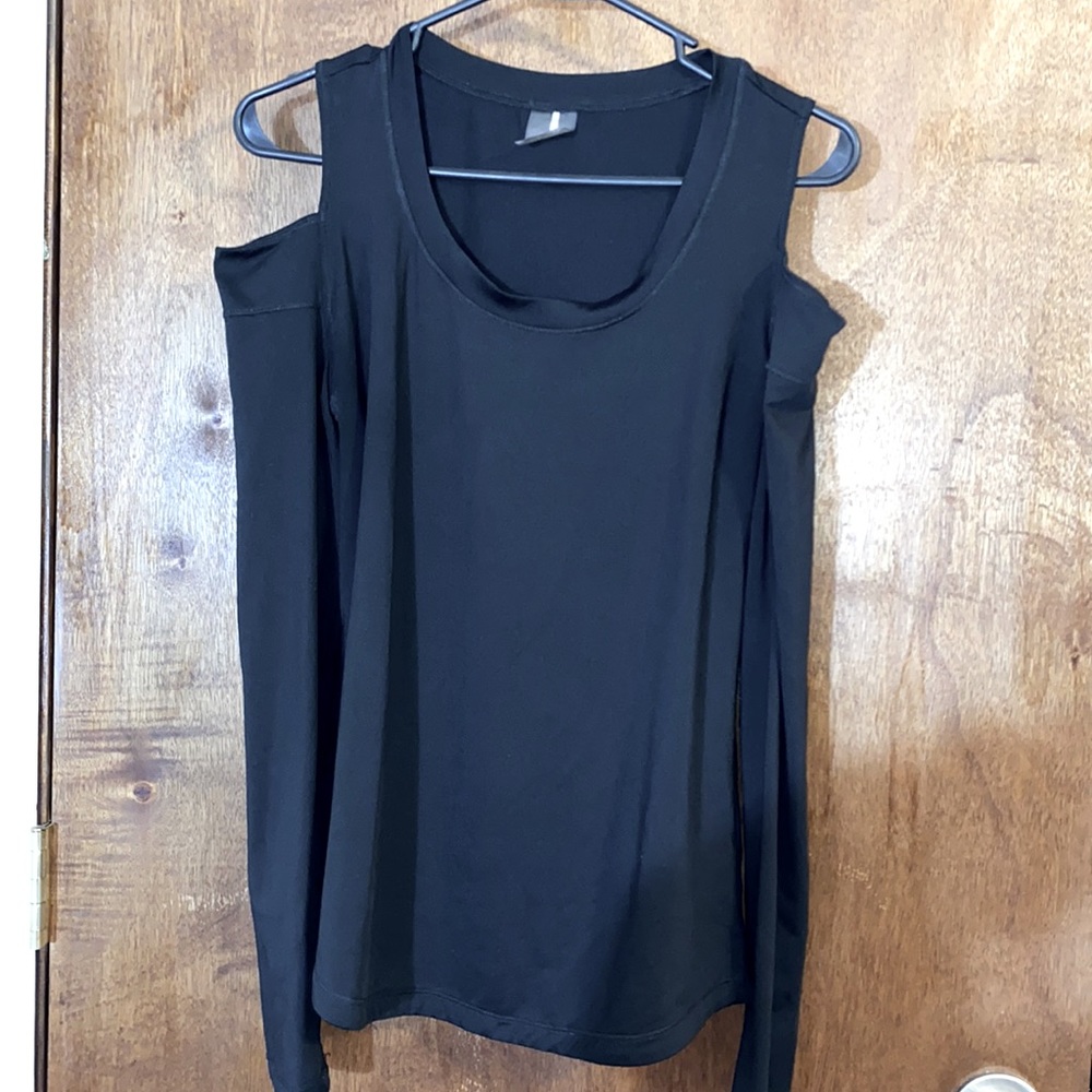 CALIA off the shoulder too